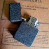 Isqueiro Black Crackle - Image 3