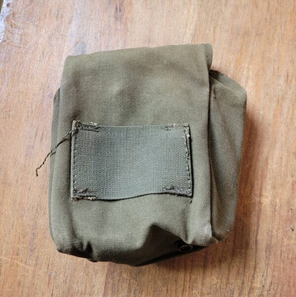 Z - Kit First Aid, aviator Camouflaged, Vietnam - Imagem 3